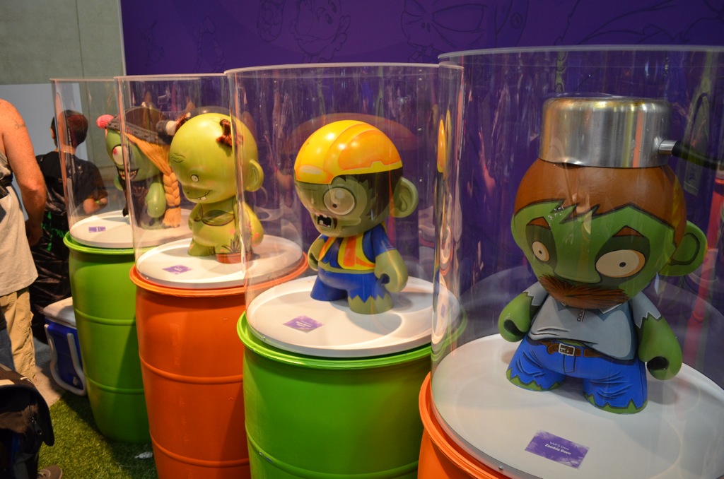 San Diego Comic Con 2013 Construction Zombies