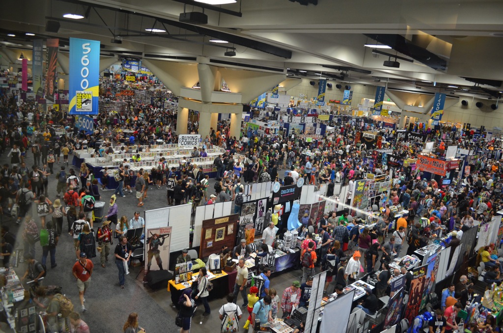 San Diego Comic Con 2013 Convention Floor Madness