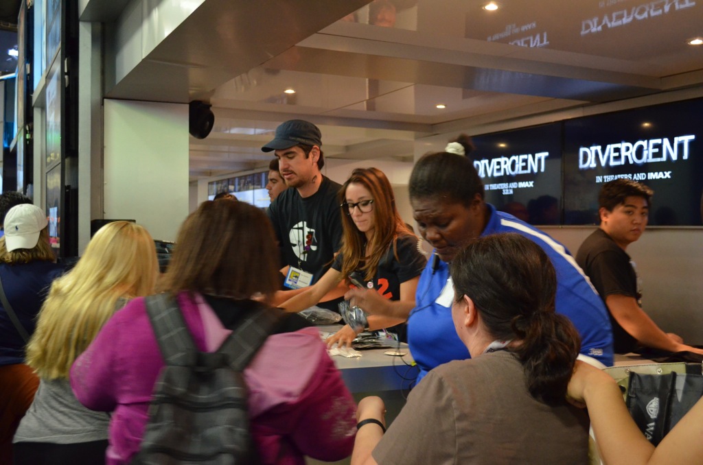 San Diego Comic Con 2013 Summit Entertainment Giveaway