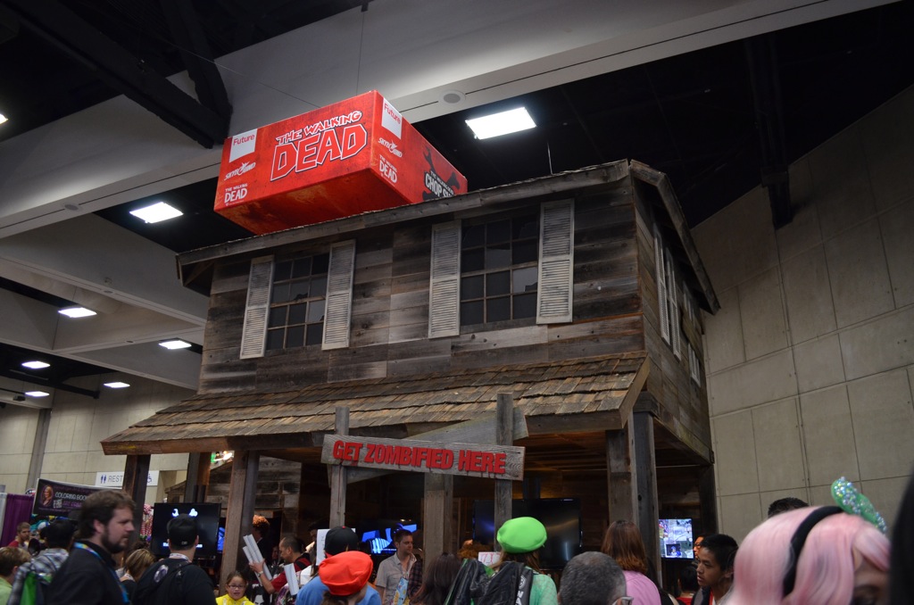 San Diego Comic Con 2013 The Walking Dead Make Up Booth
