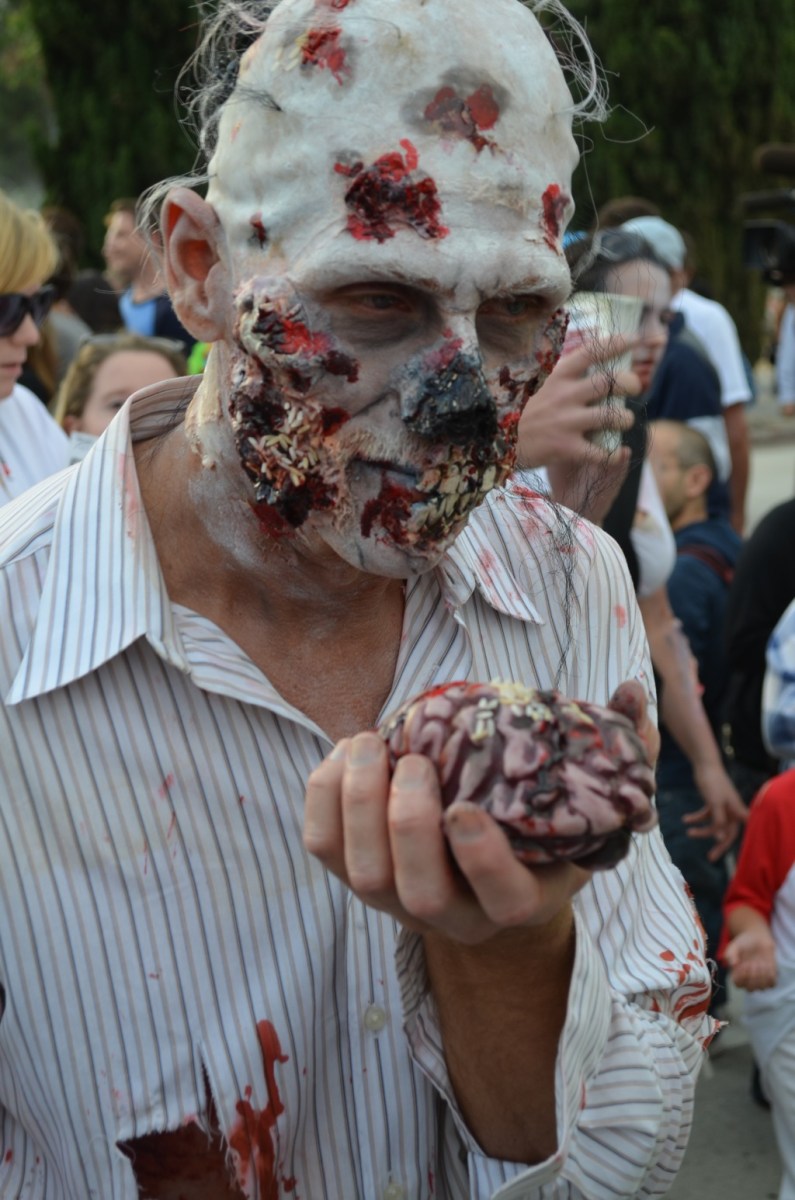 San Diego Comic Con 2013 Zombie Walk 20
