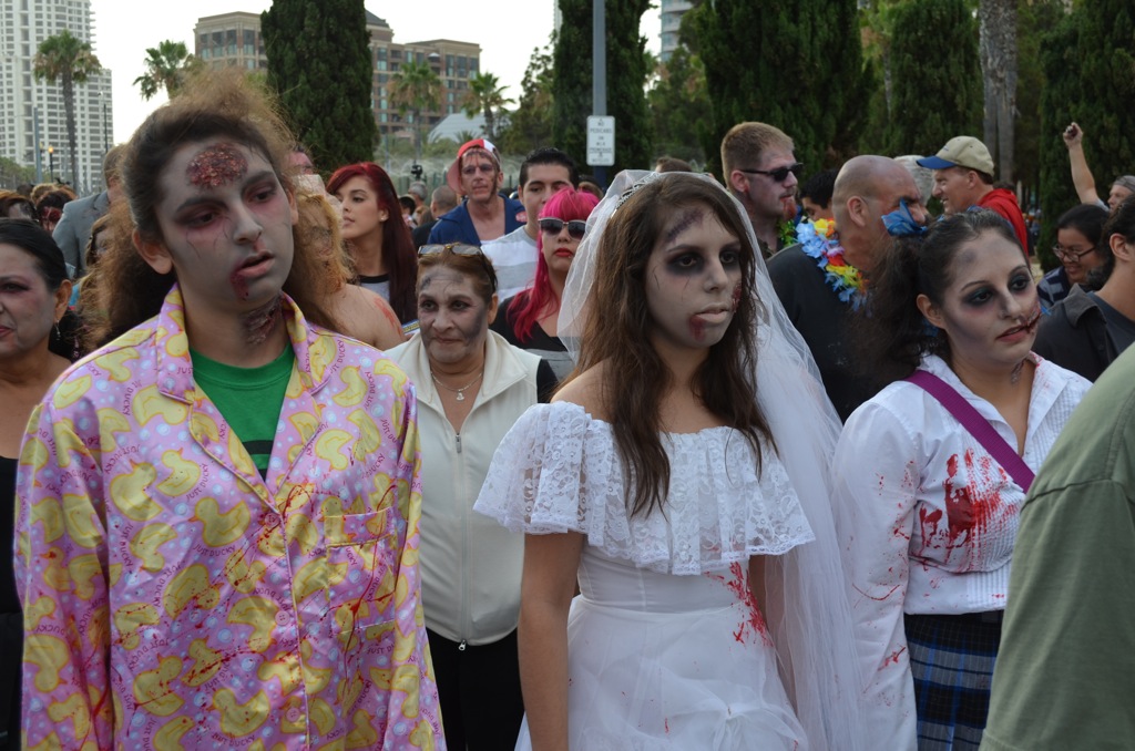 San Diego Comic Con 2013 Zombie Walk Bride Ex-Wife