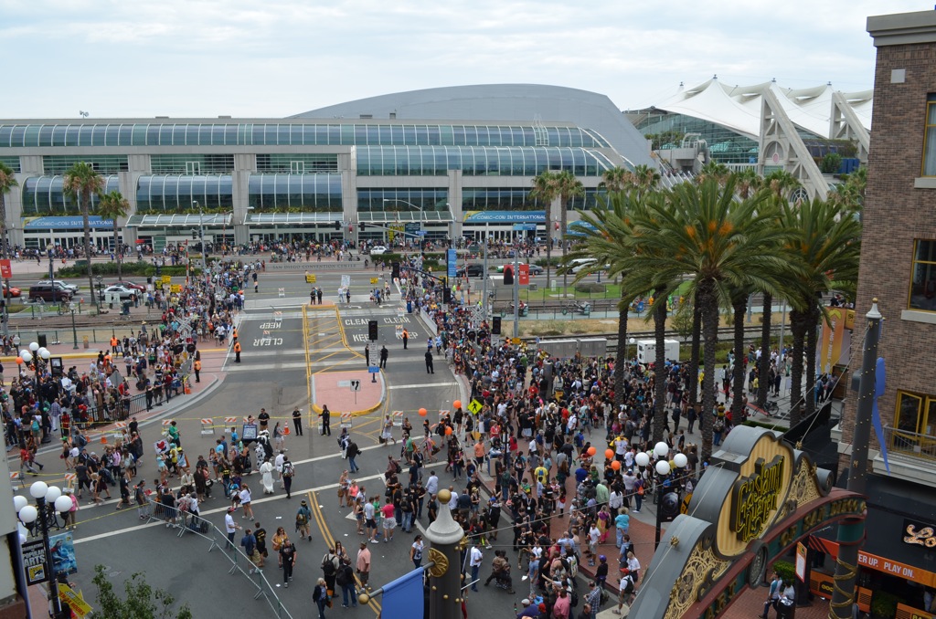 San Diego Comic-Con Friday Crowd