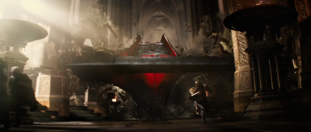 Thor The Dark World Movie Trailer Screenshot 10