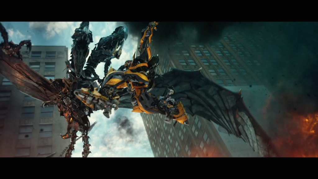 Transformers 4 Age of Extinction Movie Strafe and Bumblebee