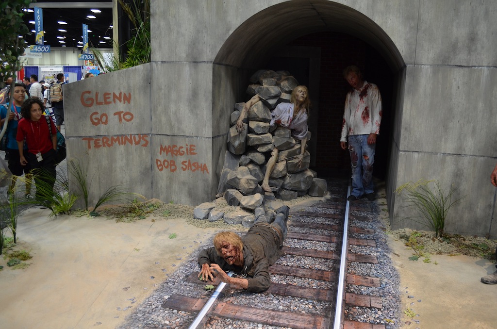 Comic-Con 2014 The Walking Dead Booth 4