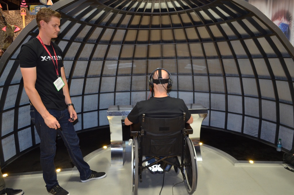 Comic-Con 2014 X-Men Cerebro Oculus Rift Booth