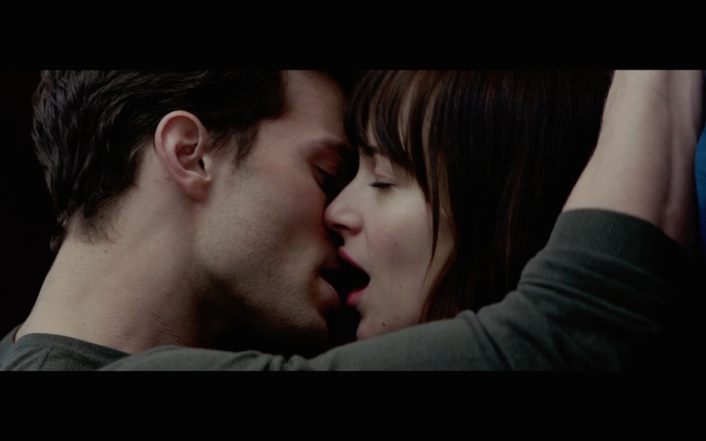 Fifty Shades of Grey Teaser Screenshot Kissing