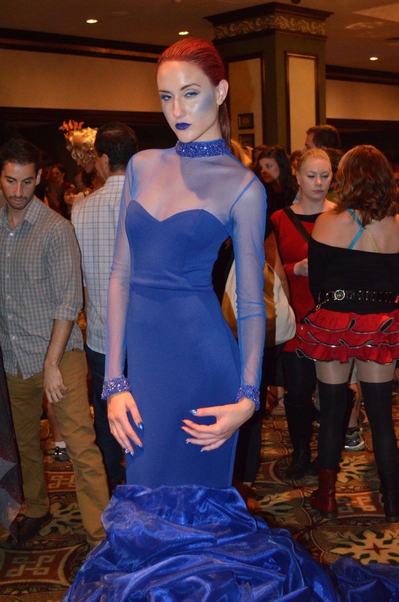 Her Universe Fashion Show Oseas Villatoro Mystique X-Men 2