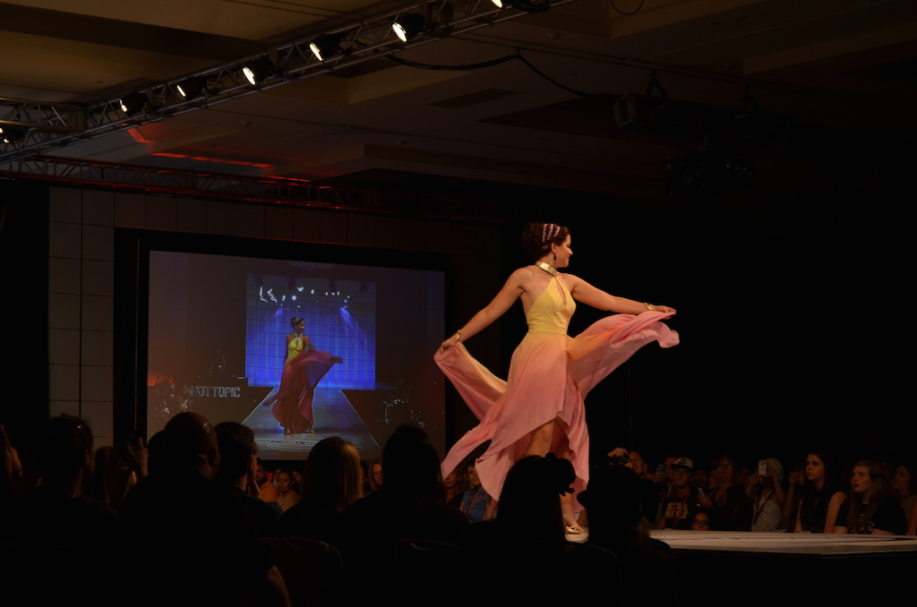 Her Universe Fashion Show SDCC 2014 Caitlin Shindler Padme Star Wars 2