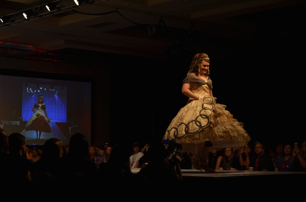 Her Universe Fashion Show SDCC 2014 Cressie Lewis The Hobbit Wedding Dress 2