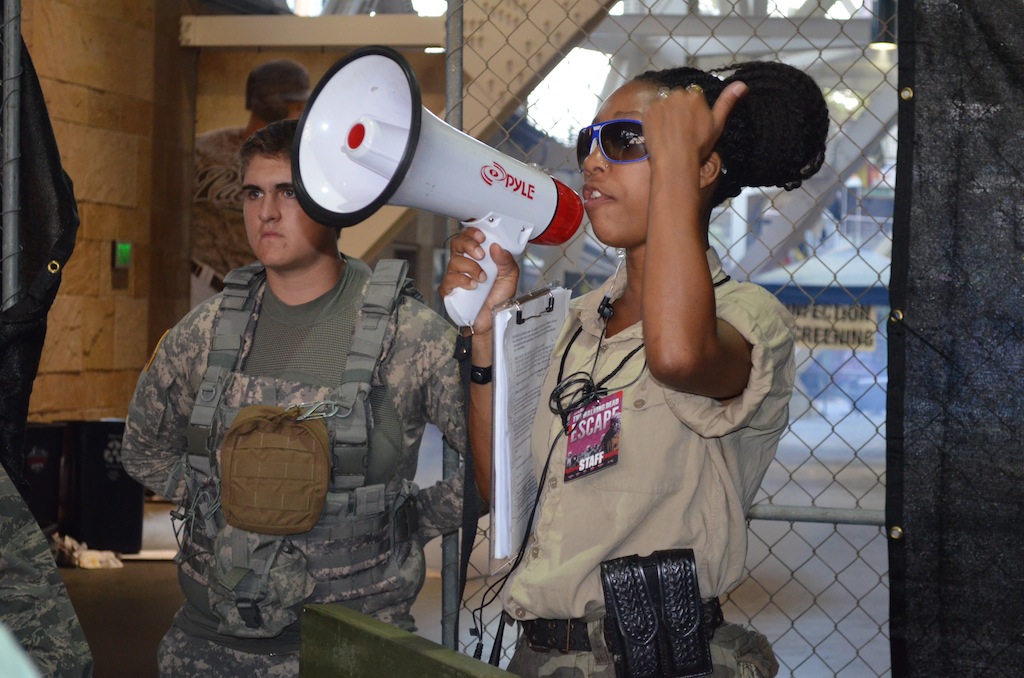 The Walking Dead Escape Comic-Con 2014 Petco Park 11