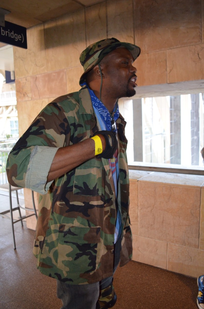 The Walking Dead Escape Comic-Con 2014 Petco Park 33