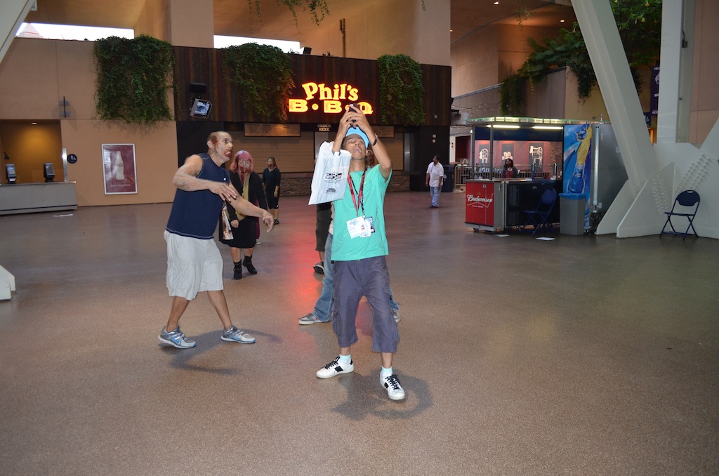 The Walking Dead Escape Comic-Con 2014 Petco Park 50