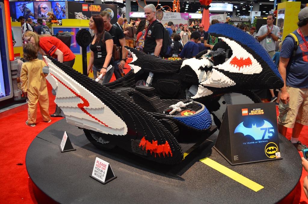Comic-Con 2014 LEGO Batcycle