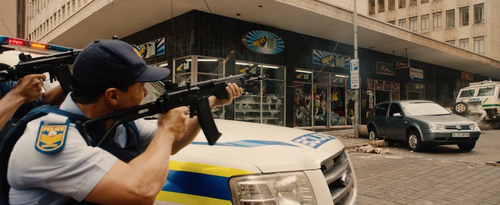 Avengers 2 Age of Utlron Screenshot Police 2