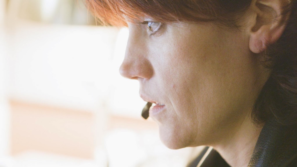 Crisis Hotline Veterans Press 1 Oscars