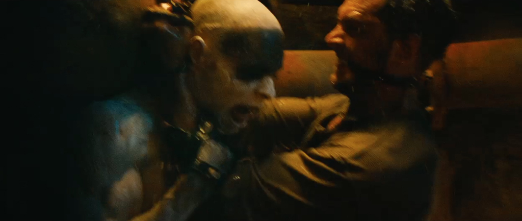 Mad Max Fury Road Screenshot Tom Hardy fight Albino