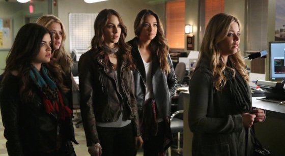 Pretty Little Liars Season 5 DVD Giveaway