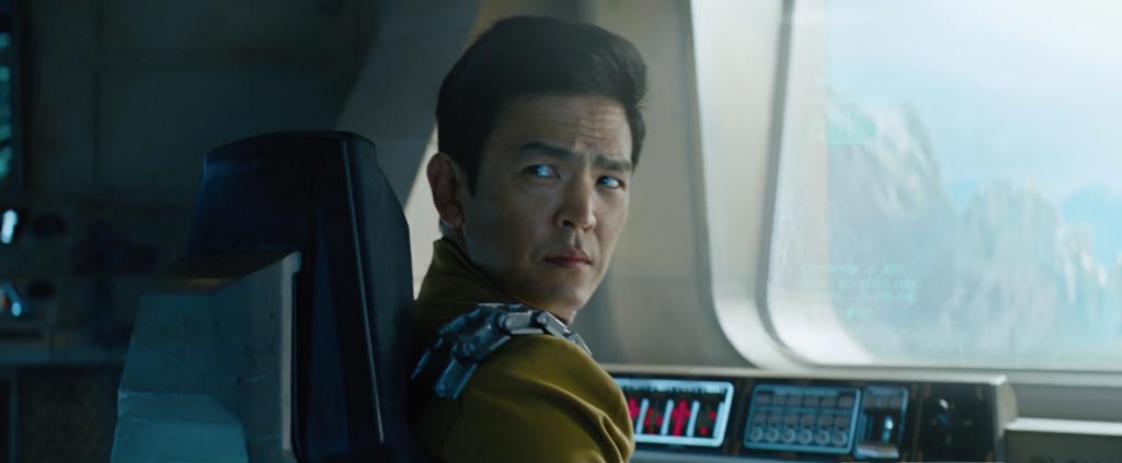 Star Trek Beyond Teaser Screenshot John Cho Sulu