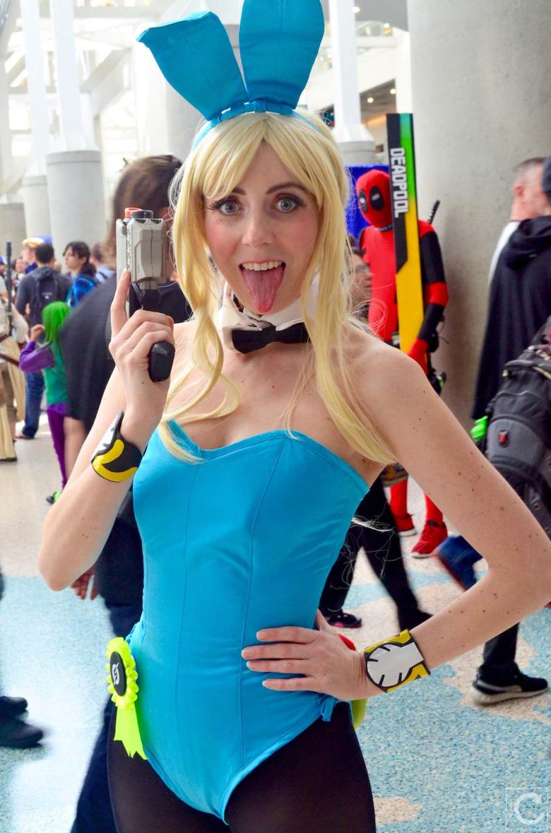 WonderCon 2016 Cosplay Funny Outtakes 28 Samus Metroid Bunny