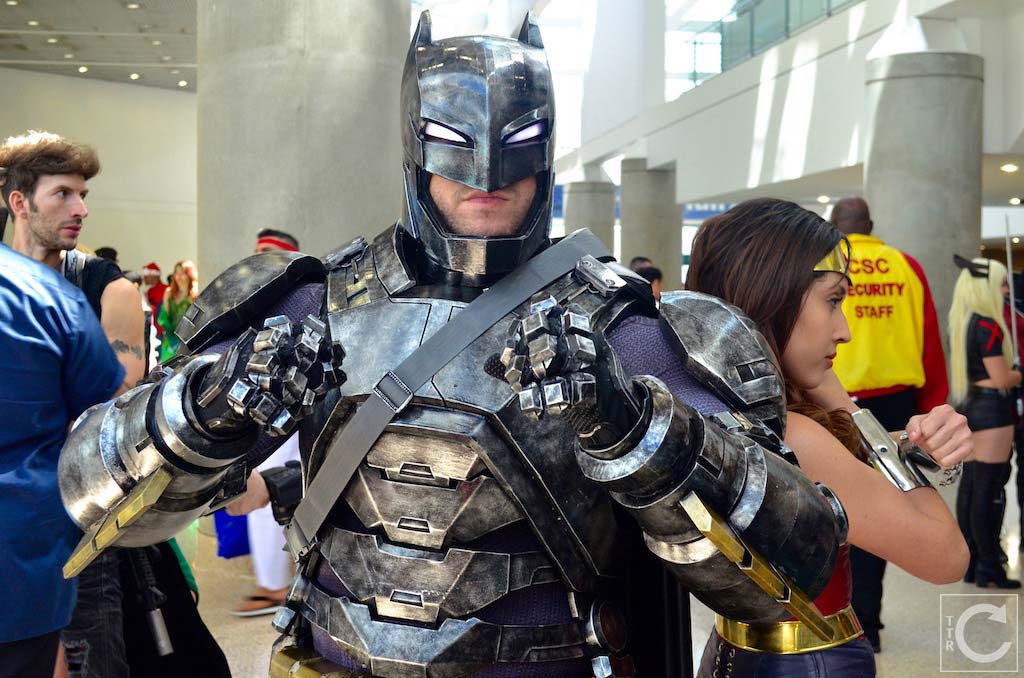 WonderCon 2016 Cosplay Funny Outtakes 35 Armored Batman