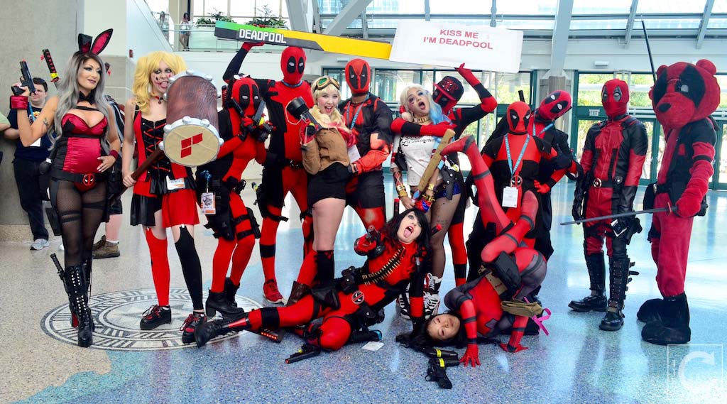 WonderCon 2016 Cosplay Funny Outtakes 52 Deadpool Group