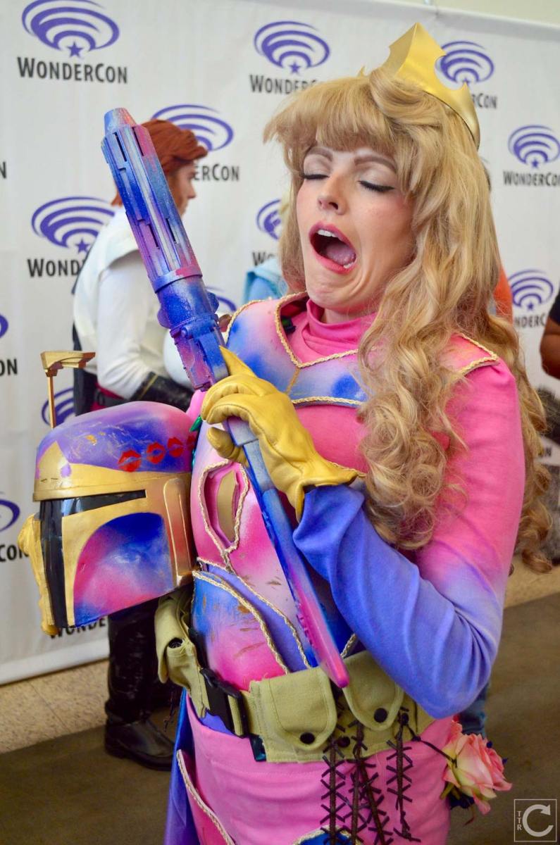WonderCon 2016 Cosplay Funny Outtakes 59 Princess Aurora Boba Fett