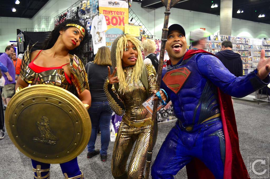 WonderCon 2016 Cosplay Funny Outtakes 61 Superman Wonder Woman