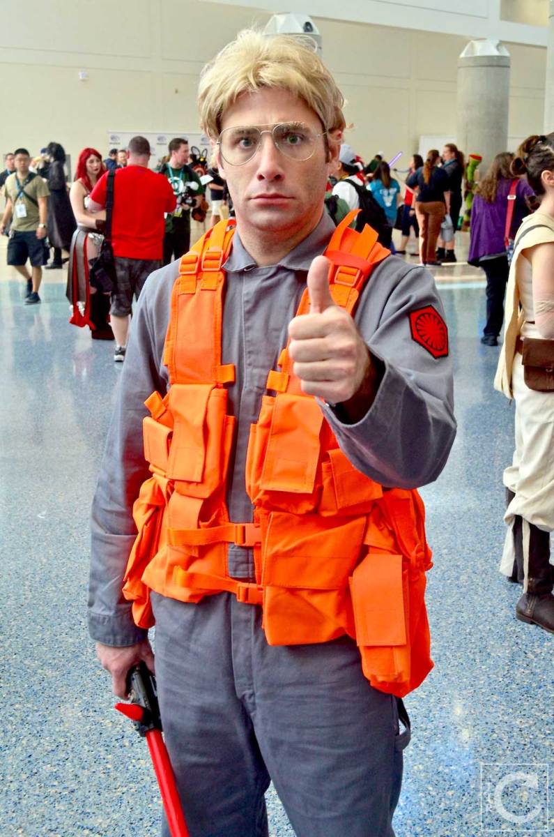 WonderCon Cosplay Saturday 2016 137 Star Wars Force Awakens Kylo Ren Matt SNL