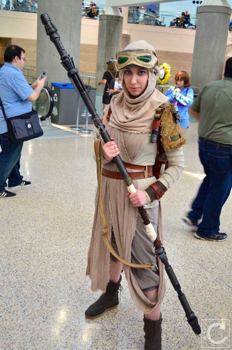WonderCon Cosplay Saturday 2016 188 Star Wars the Force Awakens Rey