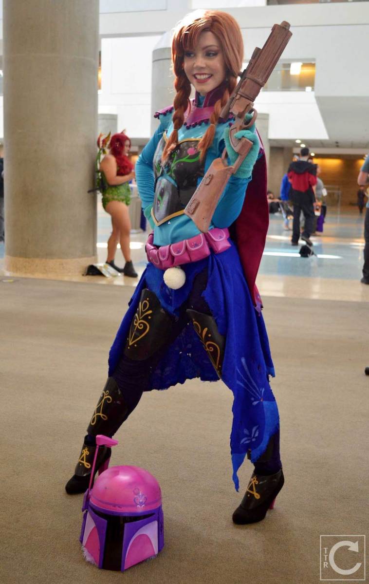 WonderCon Cosplay Saturday 2016 63 Boba Fett Frozen Anna LifeOfShel