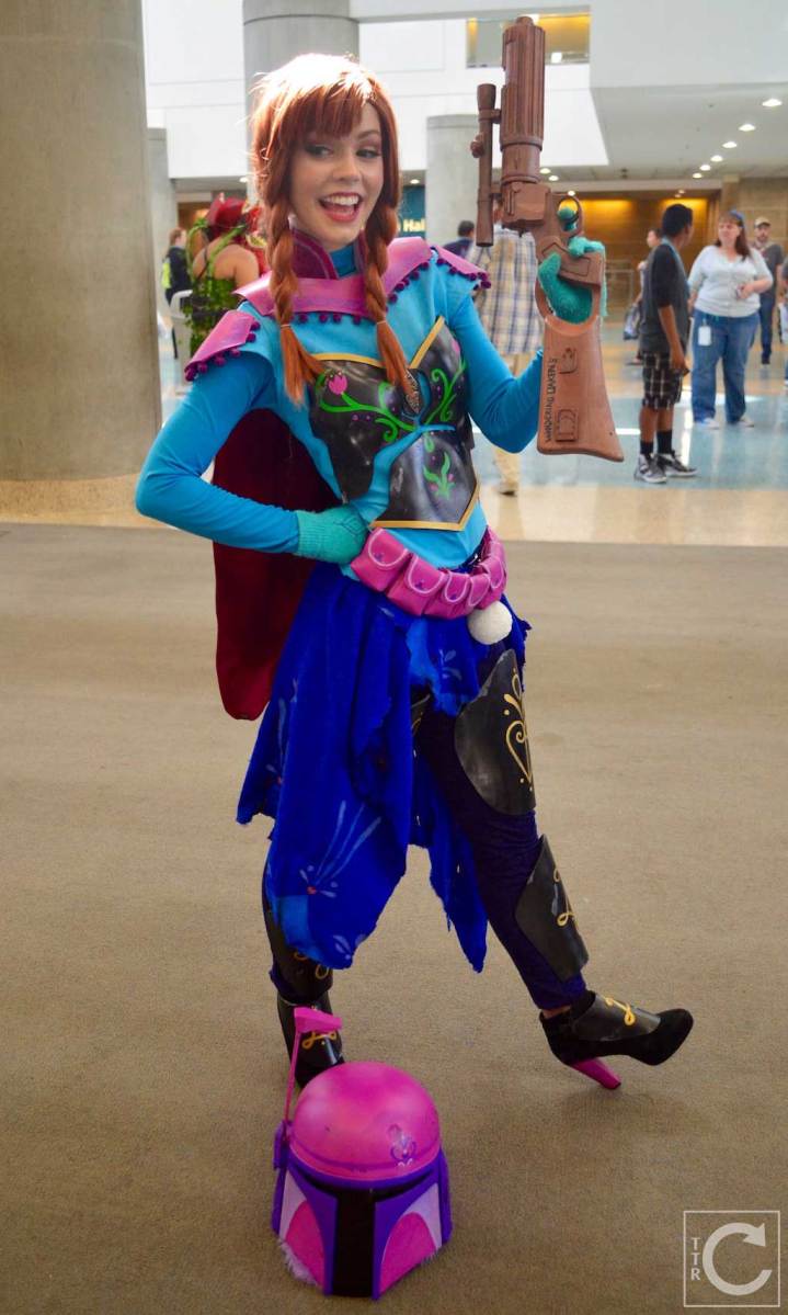 WonderCon Cosplay Saturday 2016 64 Boba Fett LifeOfShel Anna Frozen