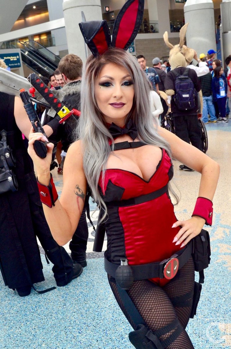 WonderCon Cosplay Sunday 2016 92 Playboy Bunny Deadpool