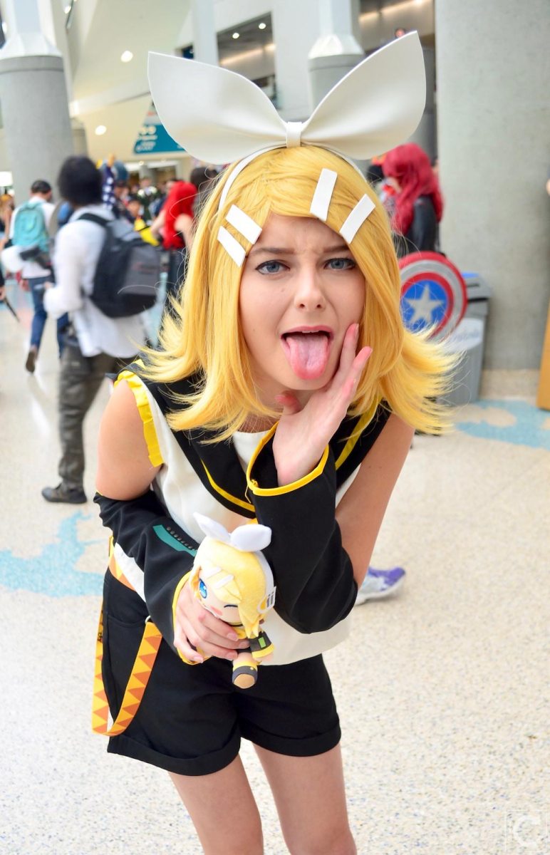 Anime Expo 2016 Cosplay Funny 19 Rin Vocaloid