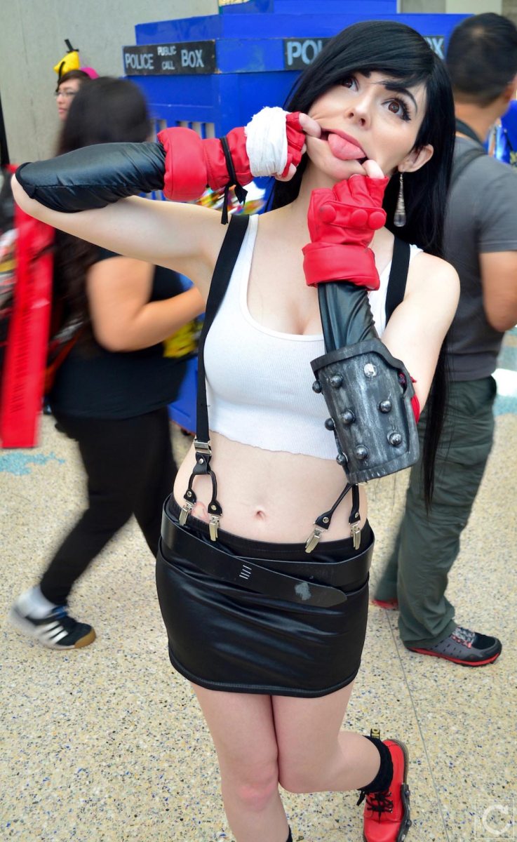 Anime Expo 2016 Cosplay Funny 39 Tifa Lockhart Final Fantasy VII Lily Lovely