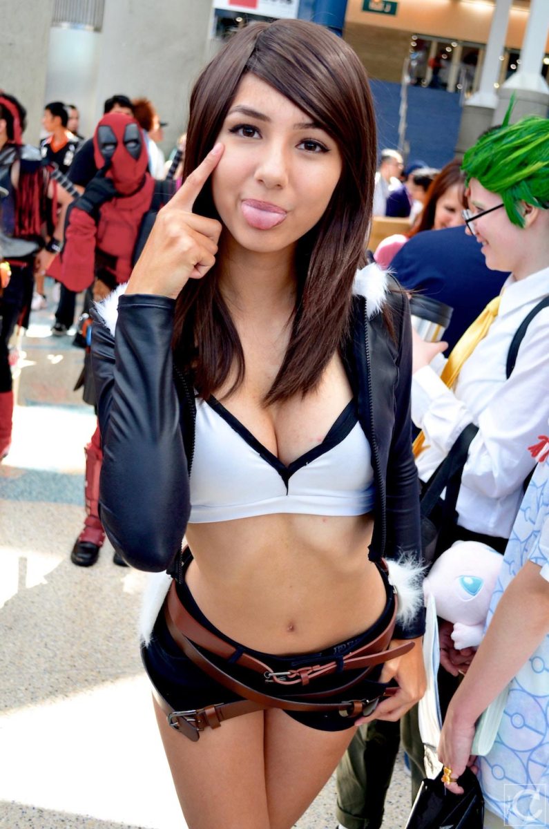 Anime Expo 2016 Cosplay Funny 45 Tifa Lockhart Final Fantasy VII Advent Children