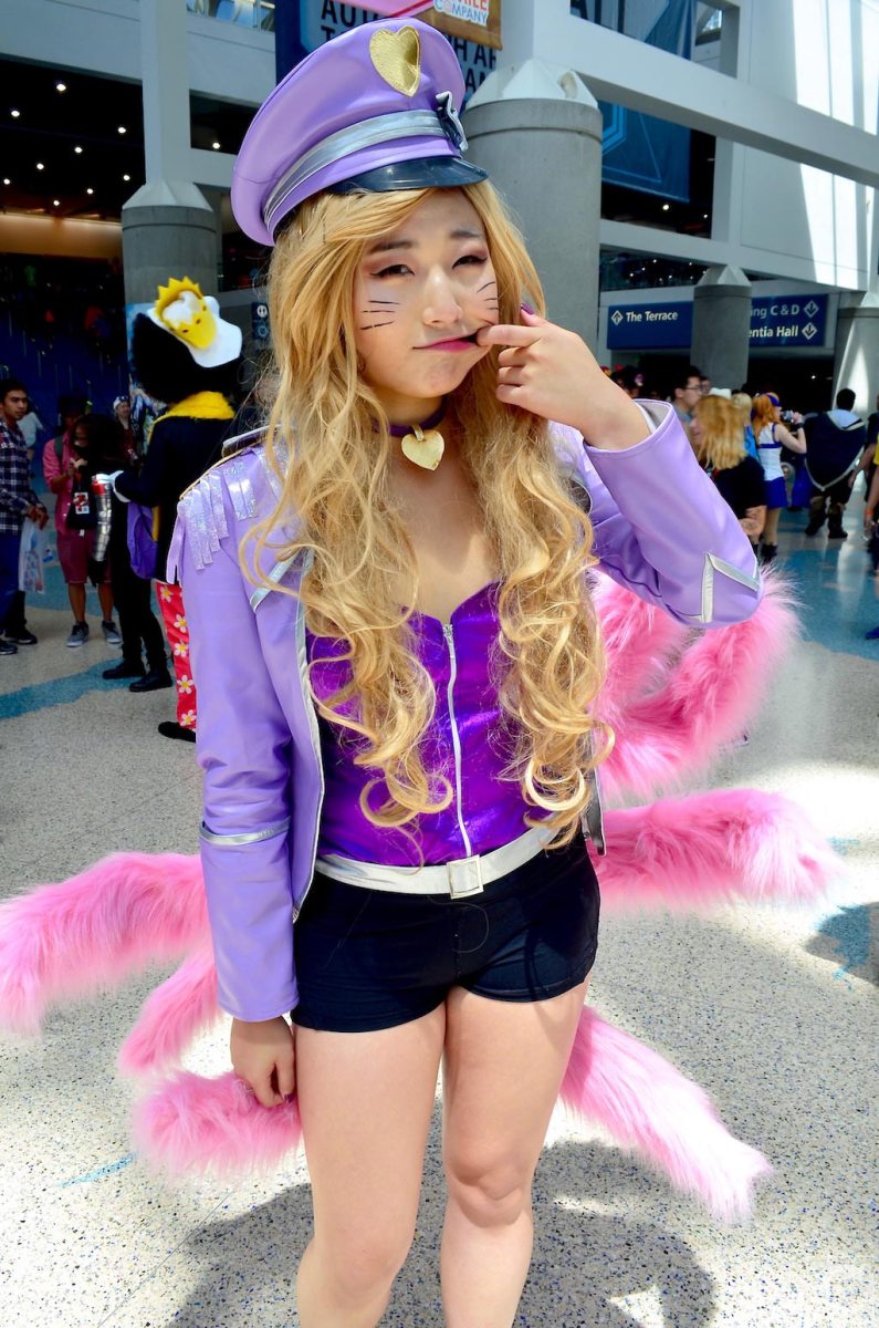 Anime Expo 2016 Cosplay Funny 5 Popstar Ahri League of Legends