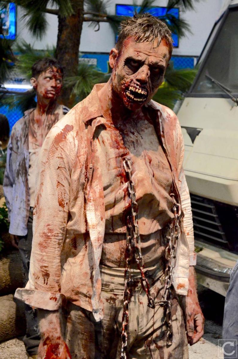 san-diego-comic-con-2016-cosplay-157-zombie-walking-dead-walker