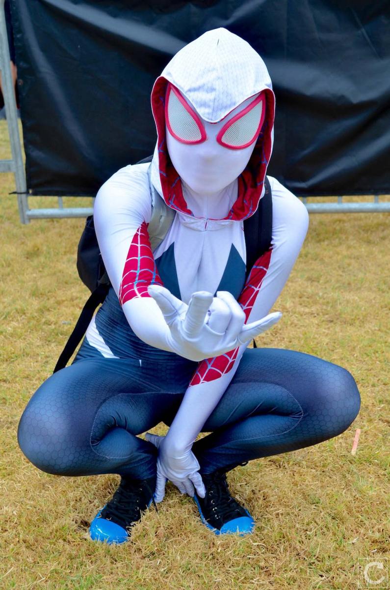 san-diego-comic-con-2016-cosplay-44-spider-gwen