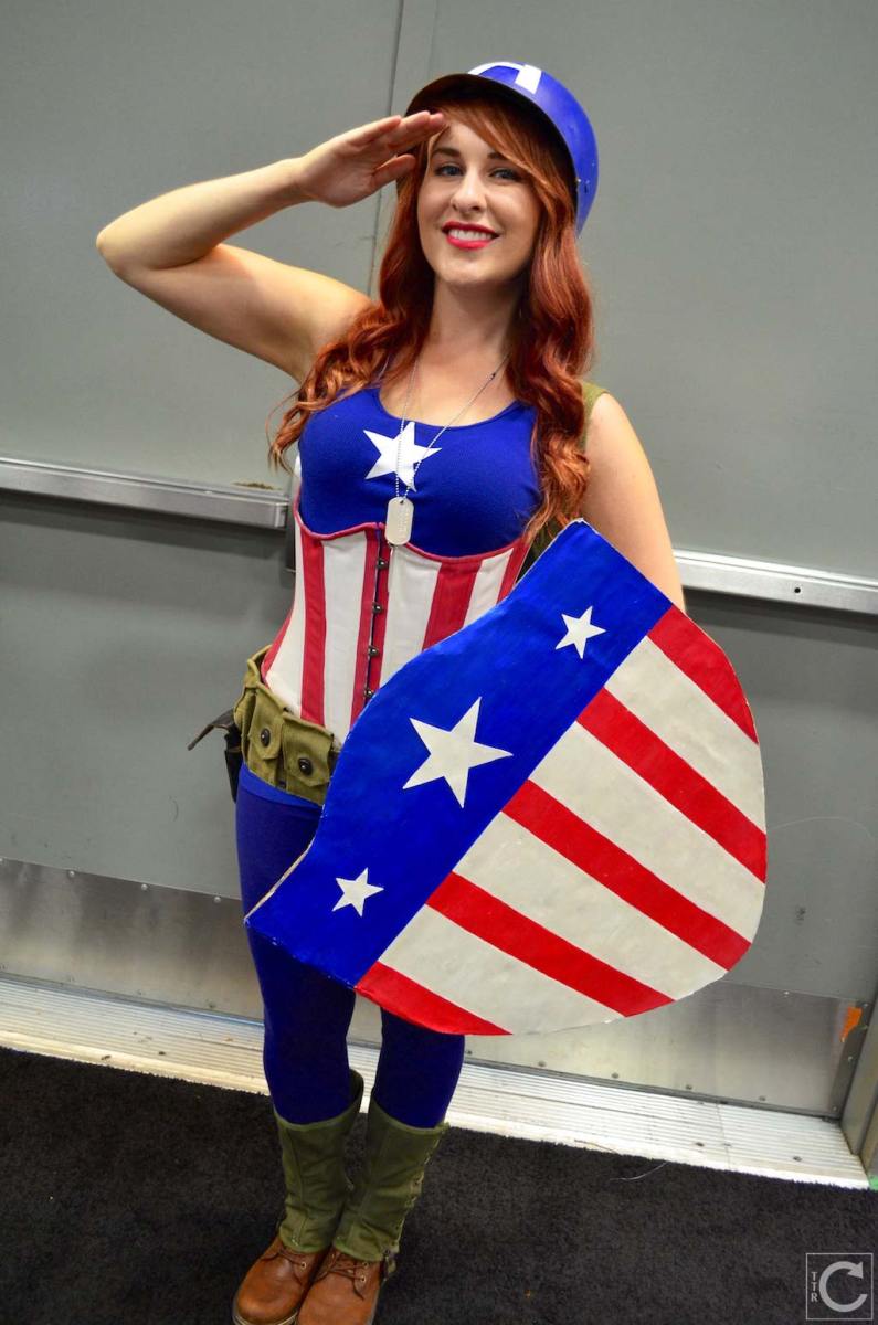 san-diego-comic-con-2016-cosplay-53-captain-america-crossplay