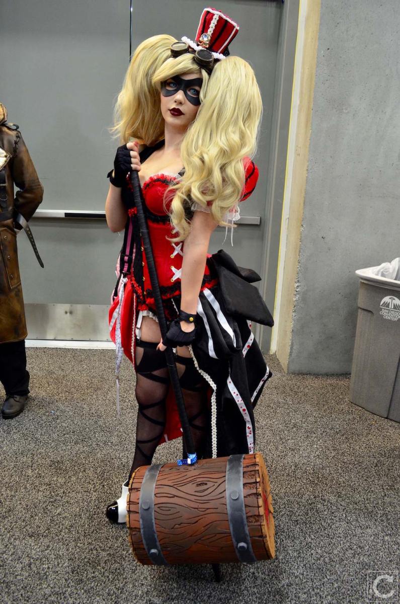 san-diego-comic-con-2016-cosplay-83-harley-quinn