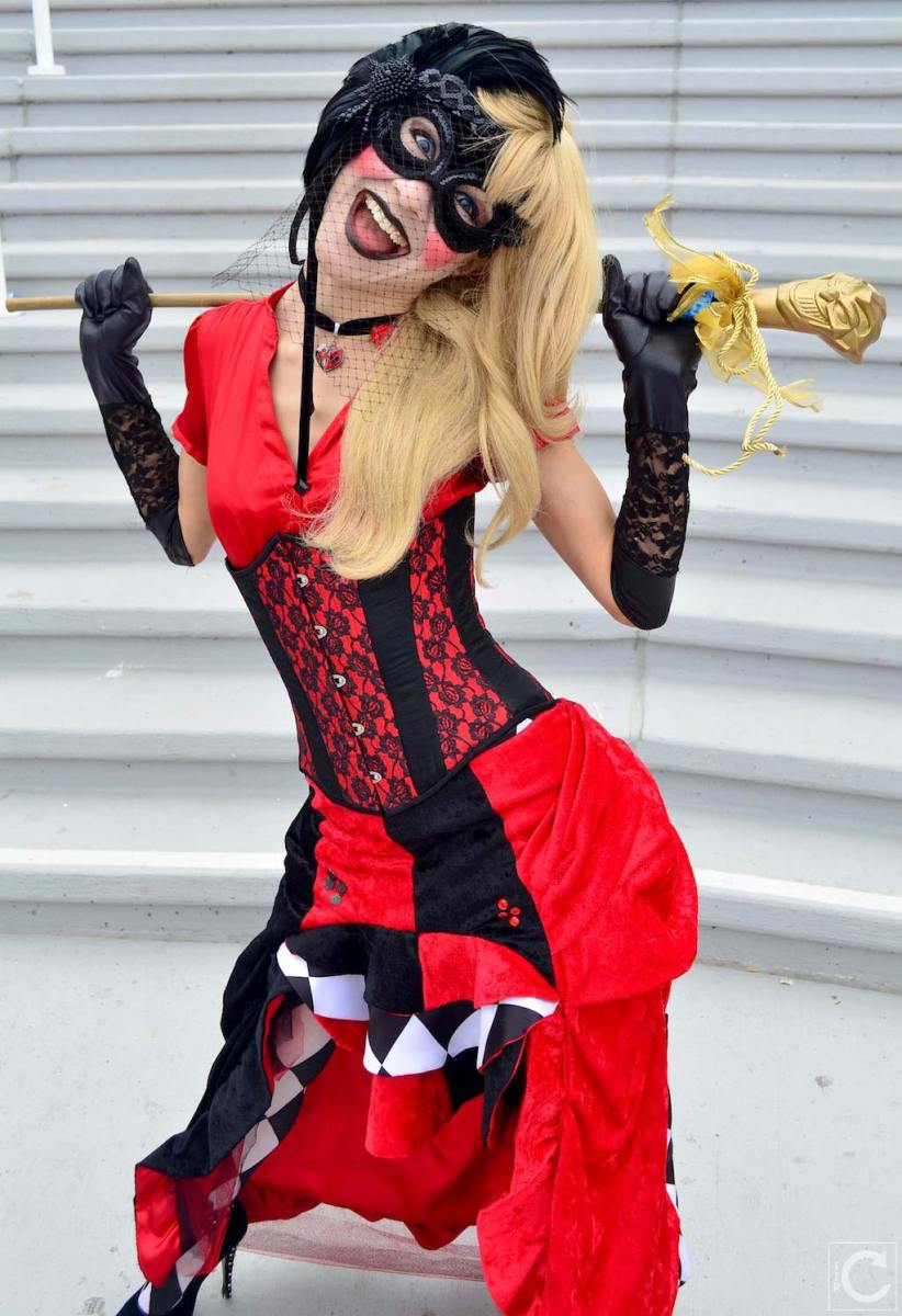 san-diego-comic-con-2016-cosplay-outtakes-13-masquerade-harley-quinn