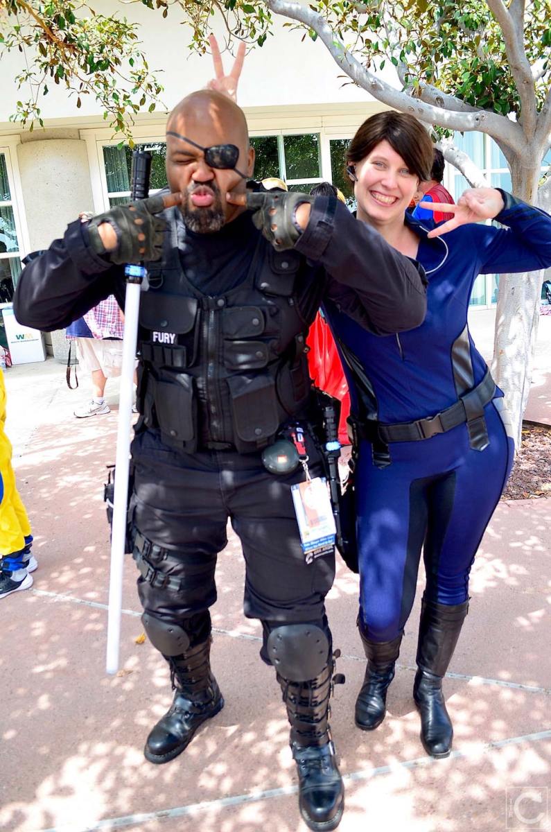 san-diego-comic-con-2016-cosplay-outtakes-39-nick-fury-maria-hill-shield