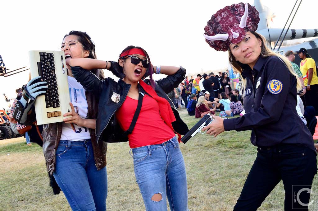 san-diego-comic-con-2016-cosplay-outtakes-55-kung-fury