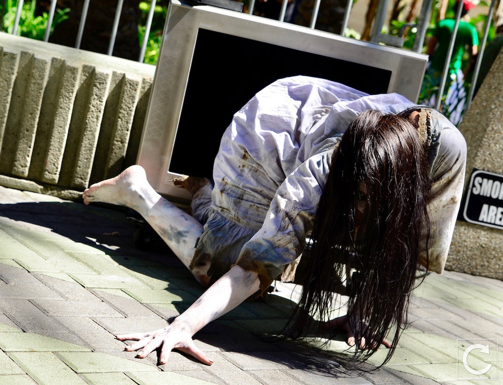 WonderCon 2017 Cosplay Samara The Ring 1