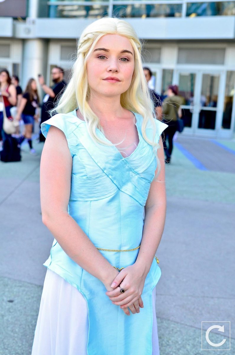 WonderCon 2017 Cosplay Daenerys Targaryen