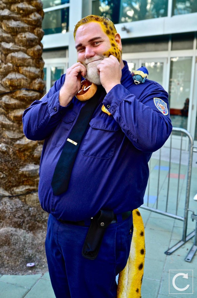 WonderCon 2017 Cosplay Clawhauser Zootopia