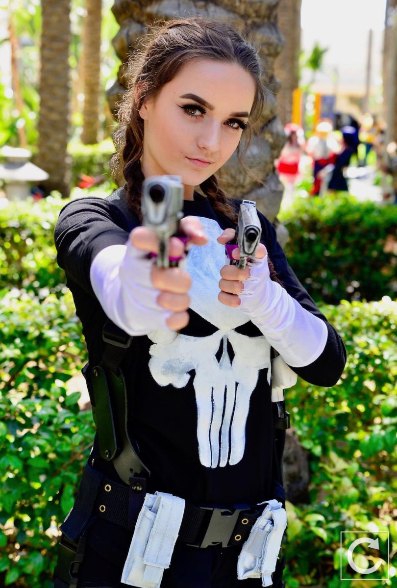 WonderCon 2017 Cosplay Female Frank Castle Punisher
