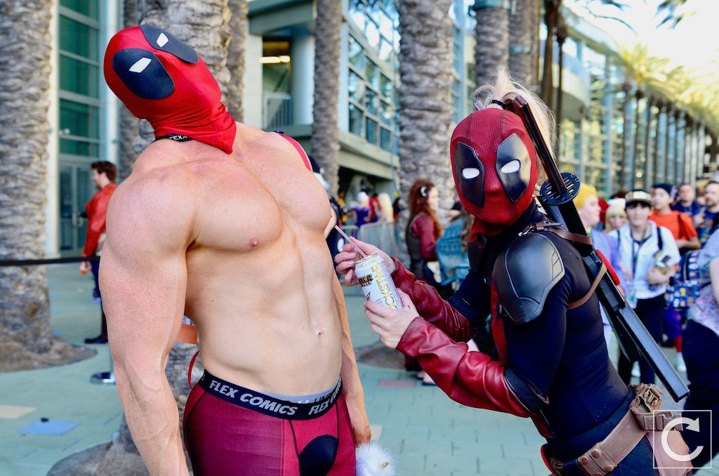 WonderCon 2017 Cosplay Funny Deadpool